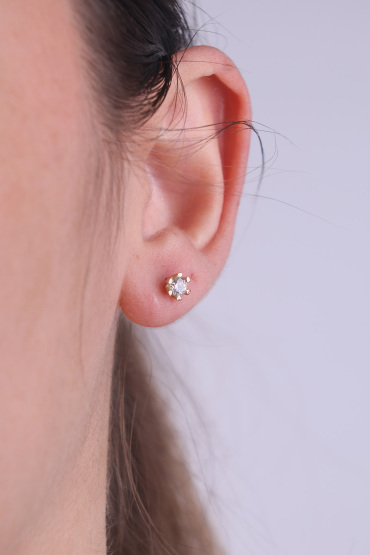 14 Ayar Altın Altı Tırnak Tektaş Küpe - Naze Kuyumculuk