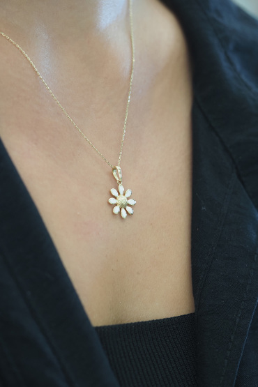 14 Ayar Altın Beyaz Mineli Papatya Kolye - Naze Kuyumculuk