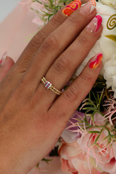 14 Ayar Altın Beyaz Pembe Mineli Dorikalı Yüzük - Naze Kuyumculuk