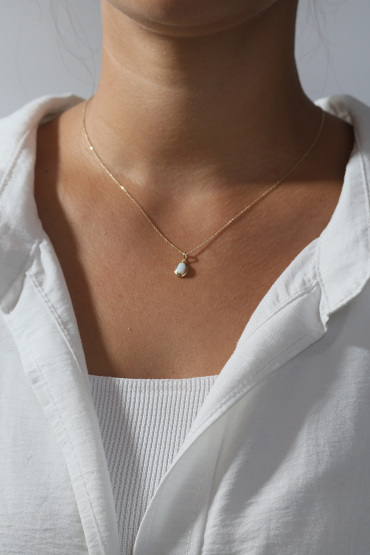 14 Ayar Altın Beyaz Sedefli Taşlı Kolye - Naze Kuyumculuk