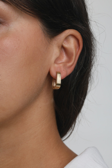 14 Ayar Altın Çizgili Geometrik Küpe - Naze Kuyumculuk