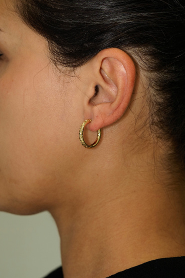 14 Ayar Altın Işıltılı Kalemli Halka Küpe - Naze Kuyumculuk