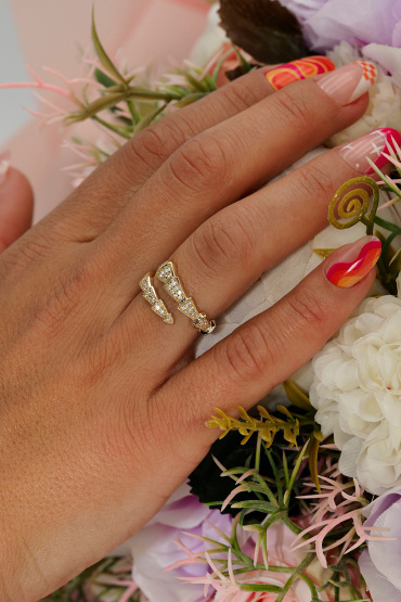 14 Ayar Altın İtalyan Sarmal Taşlı Yüzük - Naze Kuyumculuk