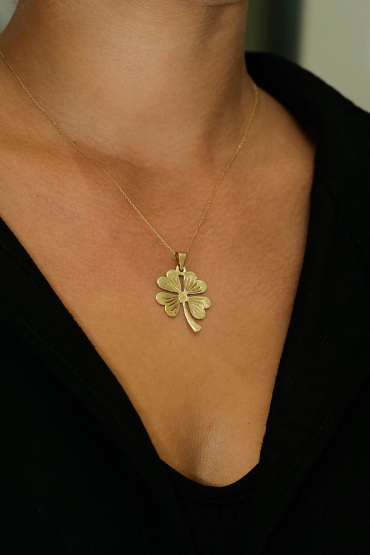 14 Ayar Altın Kalemli Taşlı Yonca Kolye Ucu - Naze Kuyumculuk