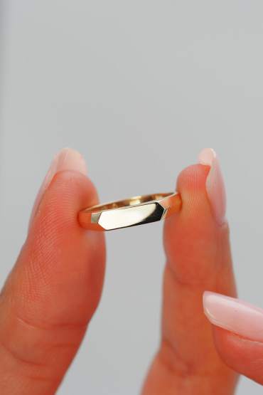 14 Ayar Altın Keskin Kenarlı Düz Yüzük - Naze Kuyumculuk