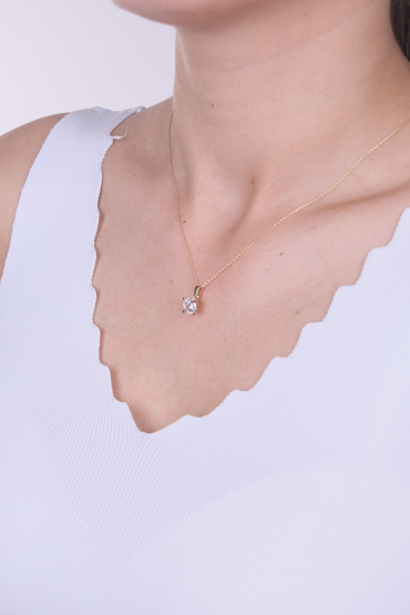 14 Ayar Altın Klasik Badem Tırnaklı Tektaş Kolye - Naze Kuyumculuk