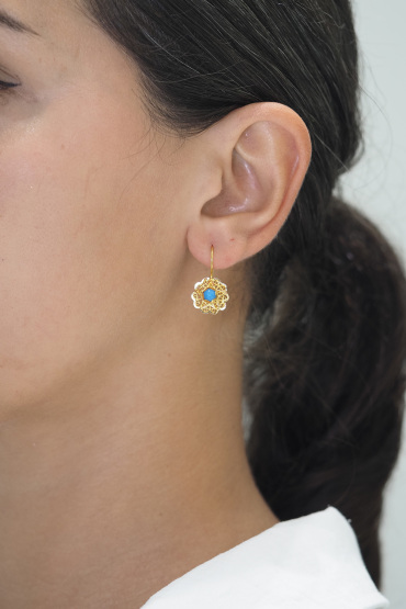 14 Ayar Altın Mavi Boncuklu Gül Küpe - Naze Kuyumculuk