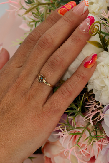 14 Ayar Altın Mavi Taşlı Güneş Yüzük - Naze Kuyumculuk