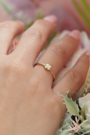 14 Ayar Altın Minmal Yonca Yüzük - Naze Kuyumculuk