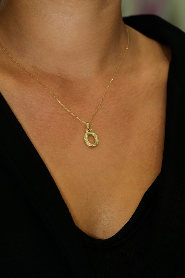 14 Ayar Altın Ö Harfi Kalemli Kolye Ucu - Naze Kuyumculuk