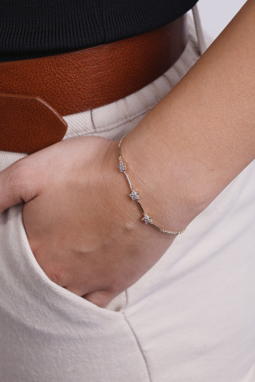 14 Ayar Altın Taşlı Çiçek Model Zincir Bileklik - Naze Kuyumculuk