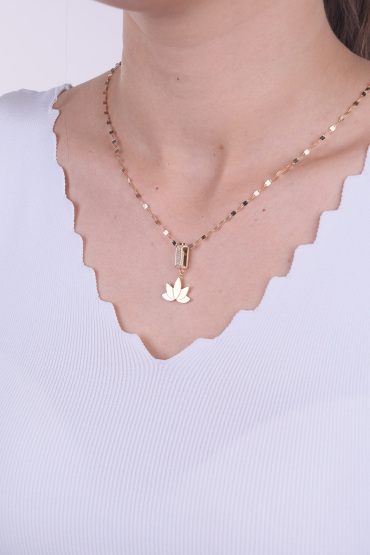 14 Ayar Altın Taşlı Lotus Çiçeği Kolye Ucu Charm - Naze Kuyumculuk