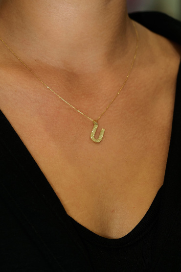 14 Ayar Altın U Harfi Kalemli Kolye Ucu - Naze Kuyumculuk