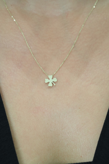 14 Ayar Altın Yonca Kolye - Naze Kuyumculuk